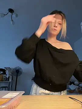 MaryHiggins's cam snapshot