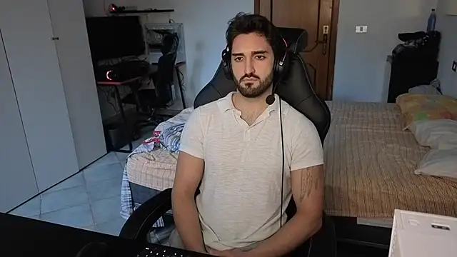 Al3xox02 live sex cam