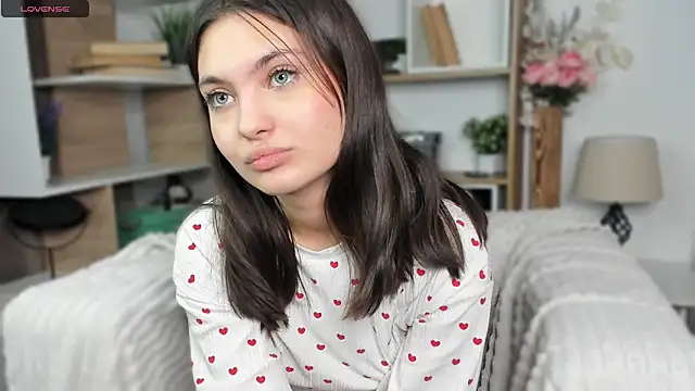 FunnyyMonkeyy's cam snapshot