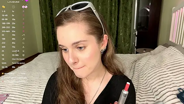 MiaBlanko's cam snapshot