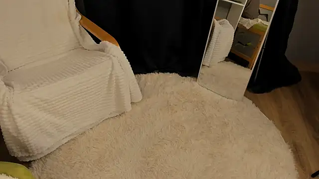 NightGloss's cam snapshot