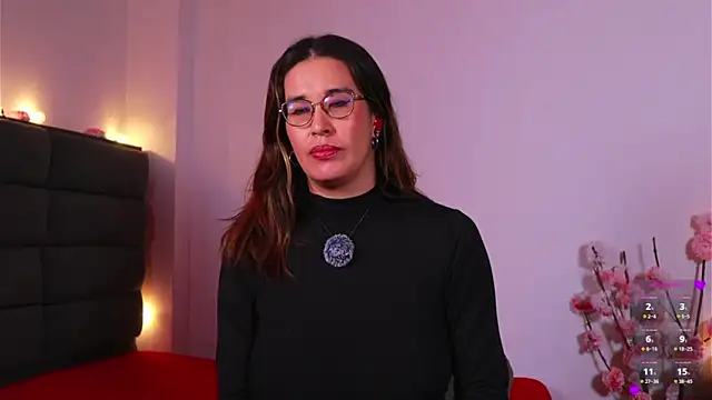 kathieandpovcock1 live sex cam