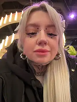 Chiibi's cam snapshot