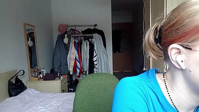 MiaMooon05's cam snapshot