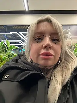 Chiibi's cam snapshot