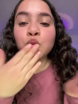 Sweet_sully__ live sex cam