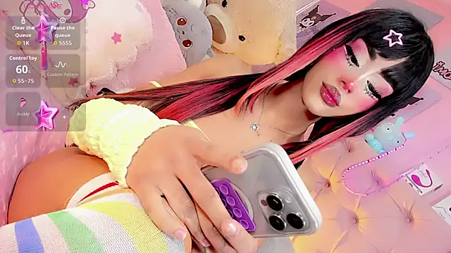 Cute_Roxxy live sex cam