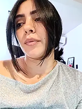 Sara-215's cam snapshot