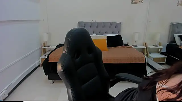 Eros_Nyx_'s cam snapshot