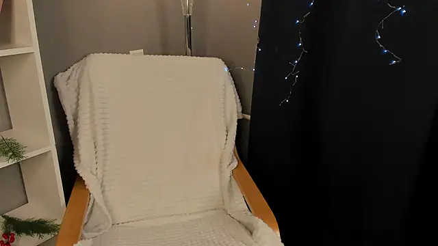 NightGloss's cam snapshot