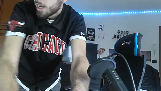 maestroboris95 live sex cam