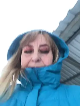 Irina2909@xh live sex cam