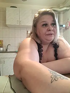 AriannaMilf live sex cam