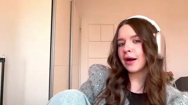 LakishaQuattlebaum live sex cam