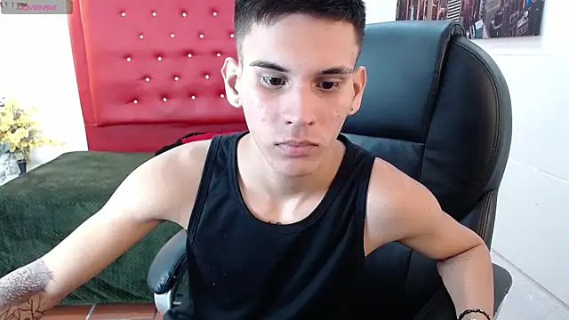 paullcb live sex cam