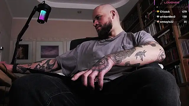 FindomJason live sex cam