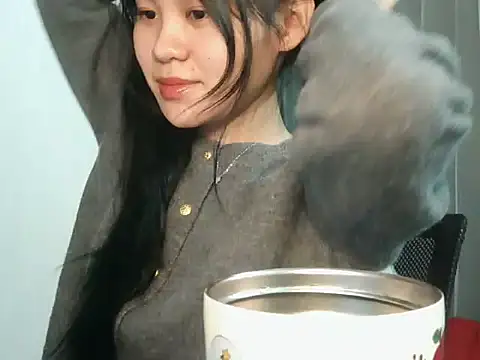 Nunaa18's cam snapshot