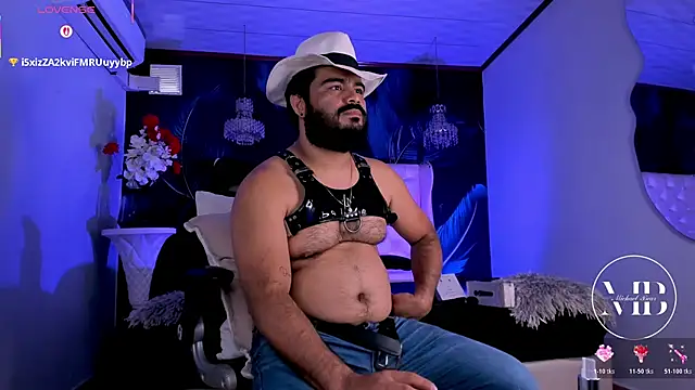 MichaelBear_ live sex cam