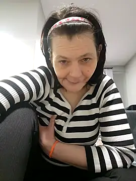 roksa2026's cam snapshot