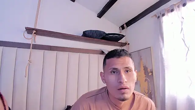 Ela_Sammy's cam snapshot