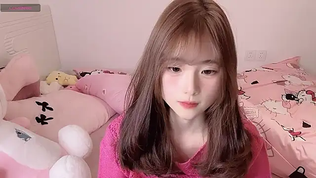 guoguo-77 live sex cam