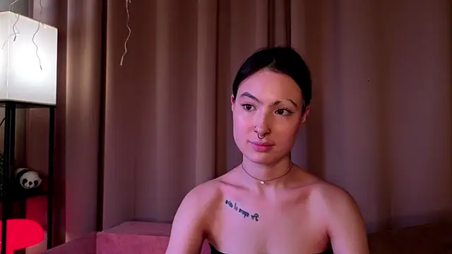 RafaelaKubasik's cam snapshot