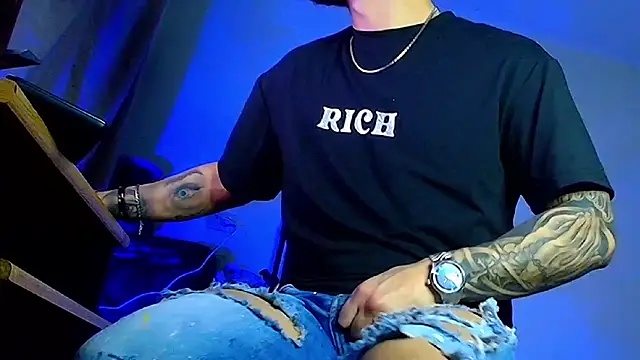 XanderCage99's cam snapshot