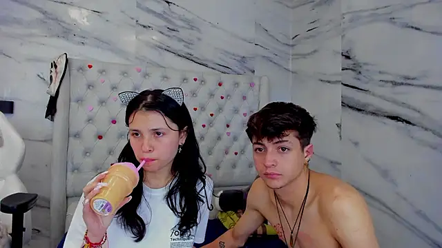 Ari_and_Storm live sex cam