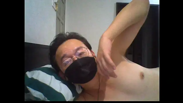 littlegoddyboy's cam snapshot