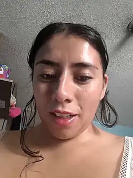 ashleymonroe4's cam snapshot