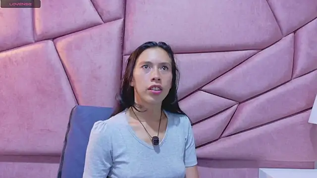 kimberlypink_'s cam snapshot