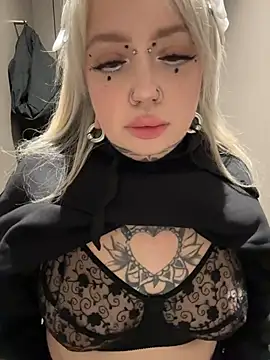 Chiibi's cam snapshot