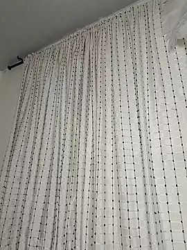 saasha_Petit live sex cam