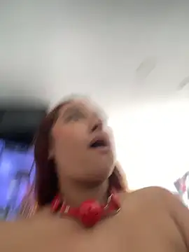 Emily_Harpeer's cam snapshot