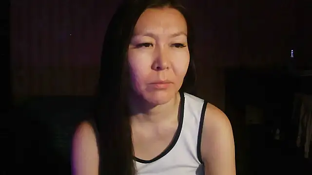 Olyviane live sex cam