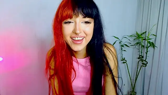 __Amiraa's cam snapshot