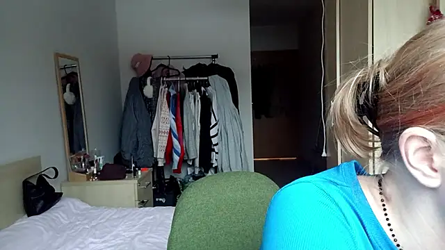 MiaMooon05's cam snapshot