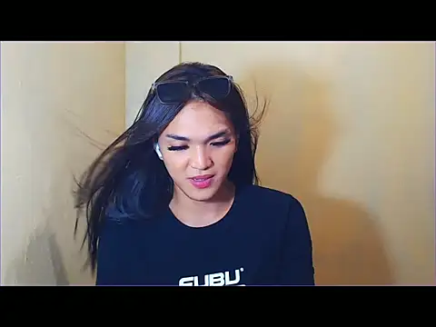 WONDERWOMAN2023 live sex cam