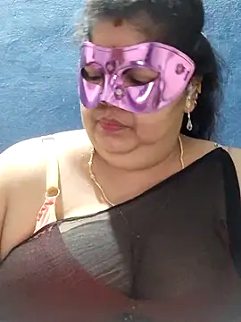 tamilthanushri's cam snapshot