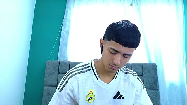 Anthony_carter's cam snapshot