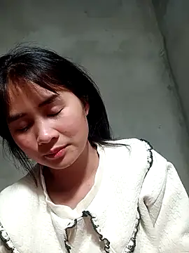 Him_MountainGirl live sex cam