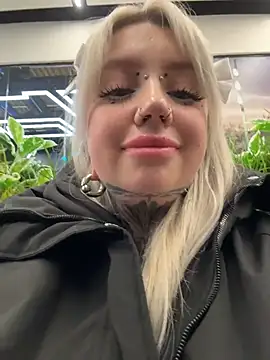 Chiibi's cam snapshot