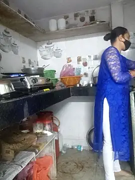 Saishaa's cam snapshot