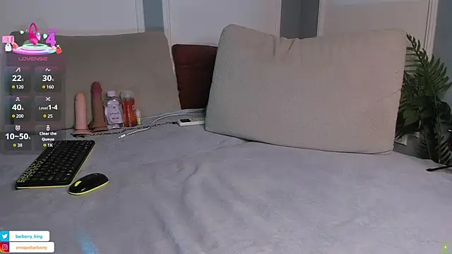 EnriqueBarberry's cam snapshot