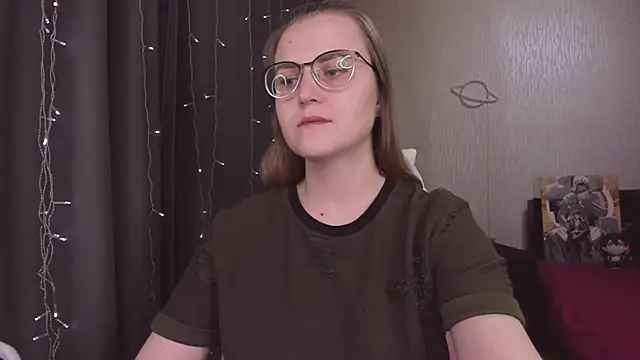 MissBrightShine's cam snapshot