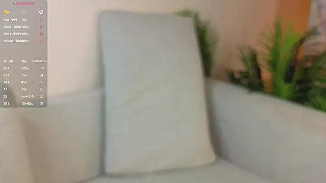 UdelaAllston's cam snapshot