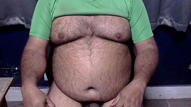 hairysubcub_70 live sex cam