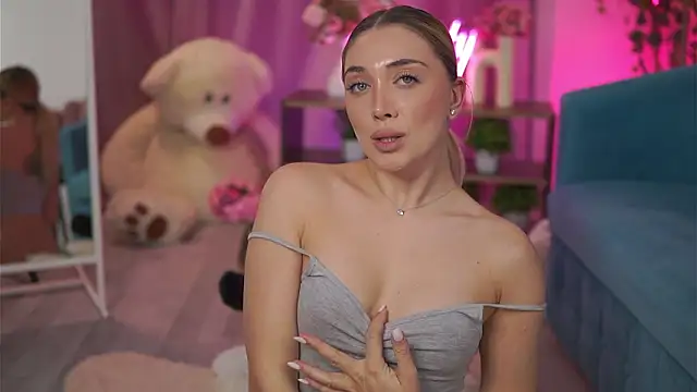 NadyaBlue's cam snapshot