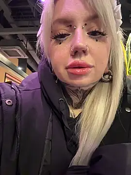 Chiibi's cam snapshot