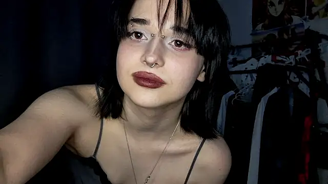 PureSofia's cam snapshot